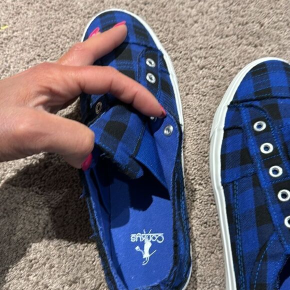 Corkys!! Size 10 ! Blue and black plaid slip on! NWOT pink bottom - Picture 6 of 7